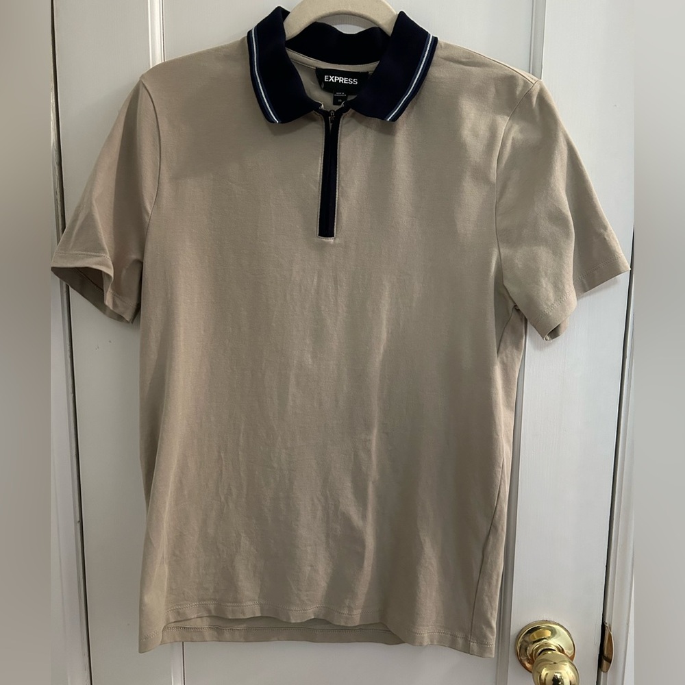 Express Men’s quarter zip khaki polo